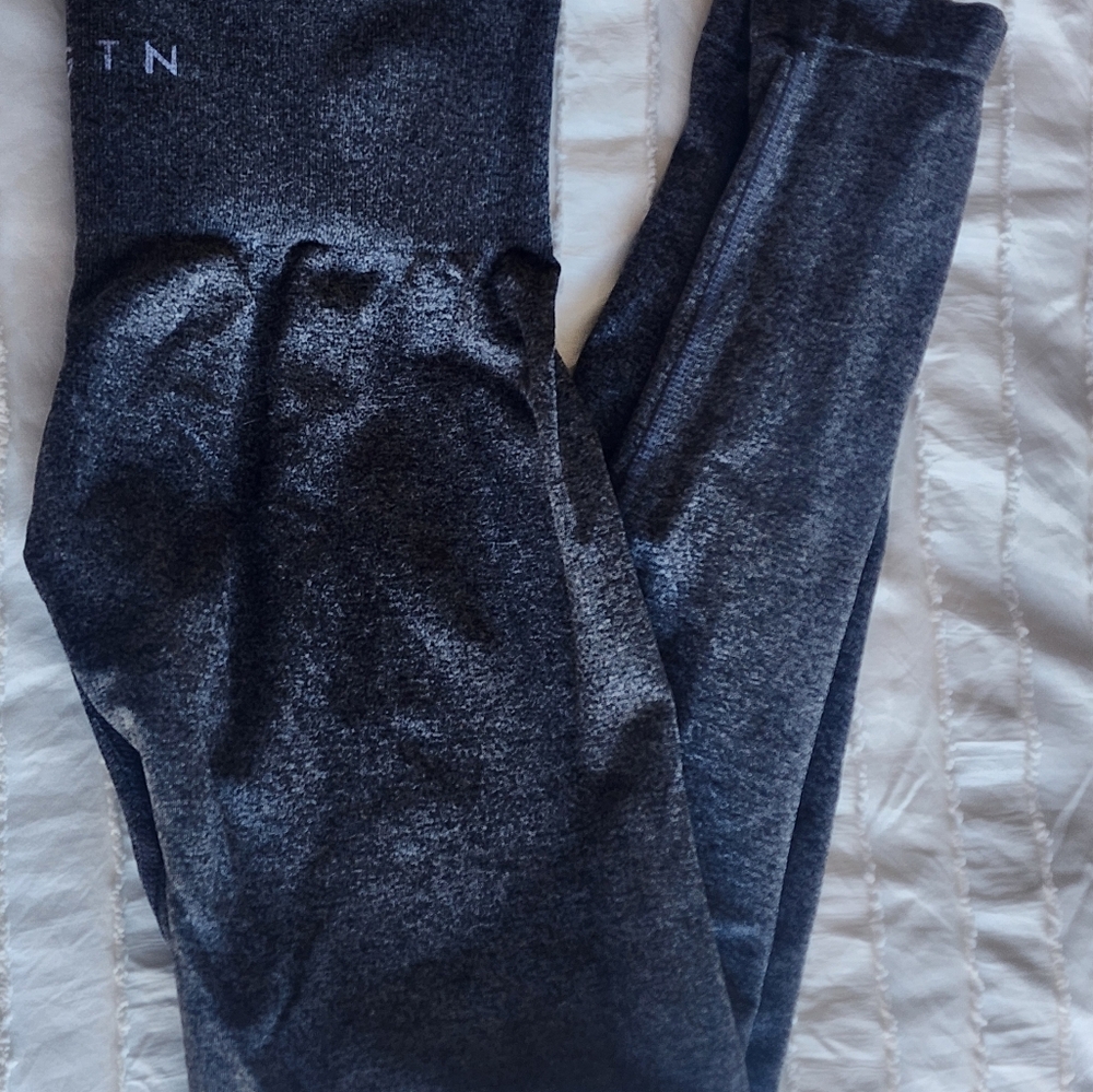 NVGTN Black Speckled NV Seamless Leggings Size XS